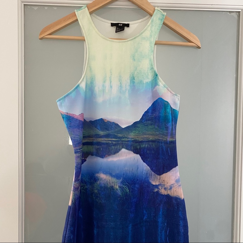 H&M super cool dress with mountain landscape